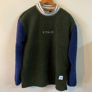 ETHIK MEDIUM OLIVE GREEN (DARK BLUE SLEEVES) MEN'S PULLOVER SWEATER
